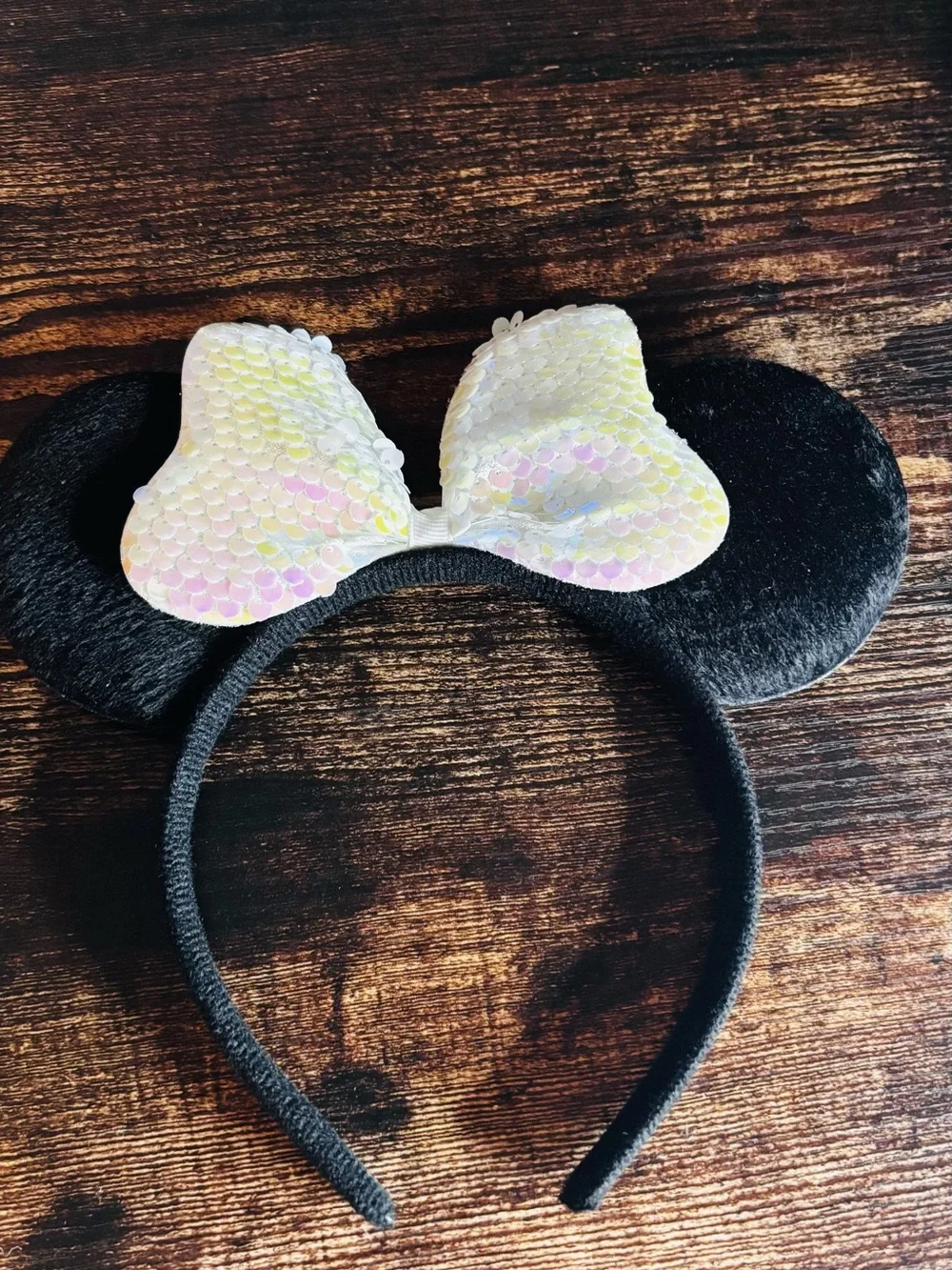 Minnie Mouse Style Black‎ Ear Headband with Iridescent Sequin Bow